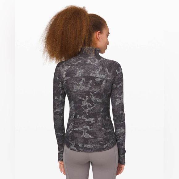Lululemon Outrun the Elements 1/2 Zip Sweatshirt - Size 4 - Gray Camo - Picture 4 of 13
